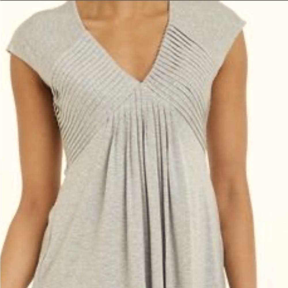 NWOT Max Studio gray top